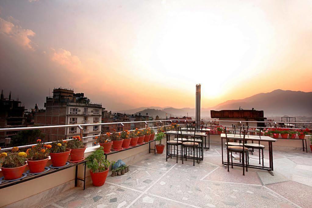 Thamel Grand Hotel Kathmandu Exterior photo